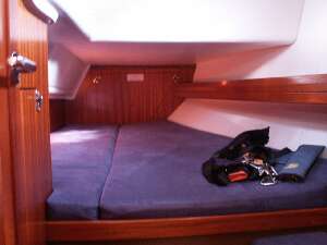 Bavaria 42 Segeln Chartern Yachtcharter Ostsee Kiel Marina Wendtorf Skippertraining Mitsegeln